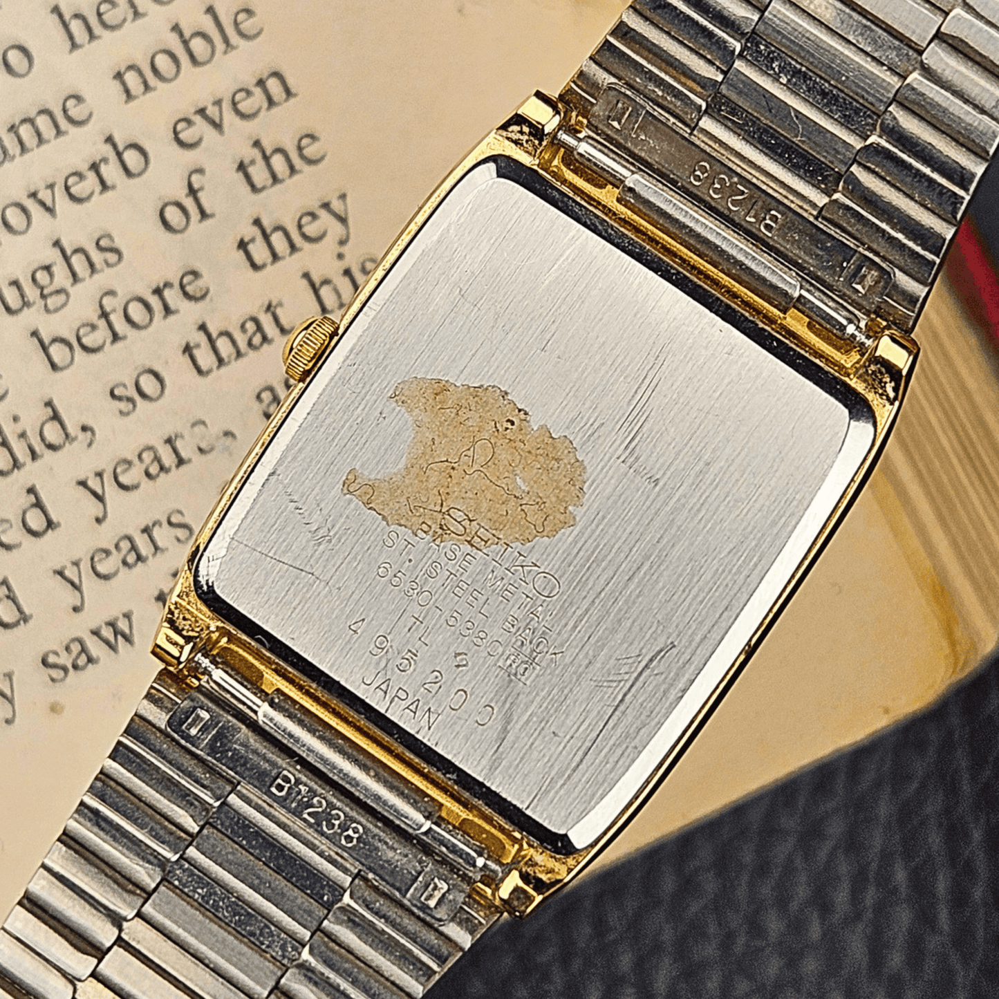 Seiko Tank Quartz – Gold Plated - Integrated Bracelet – Original Box