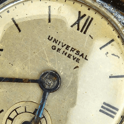 Universal Genève Cushion Case – Small Seconds – 1930s