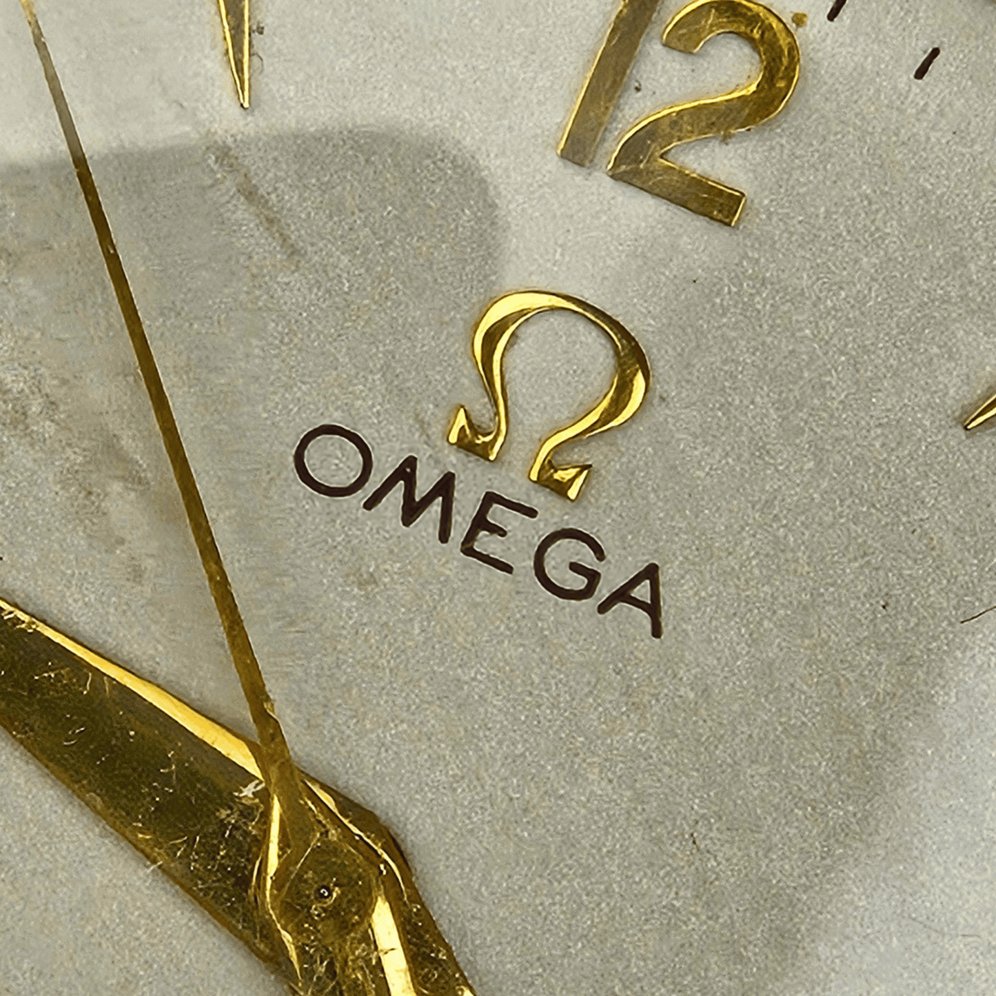 Omega Manual Wind – Silver Dial – Gold Numerals – 1950s